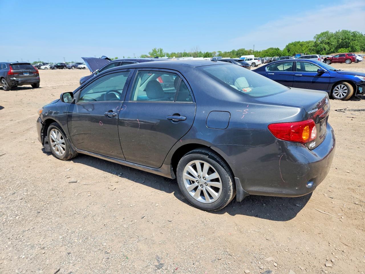 2009 Toyota Corolla Le - Фото 2