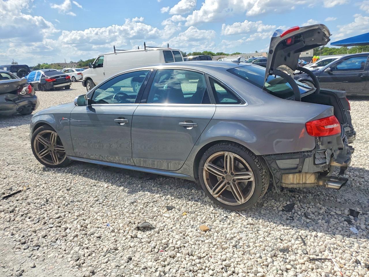 2013 Audi S4 Premium Plus - Image 2