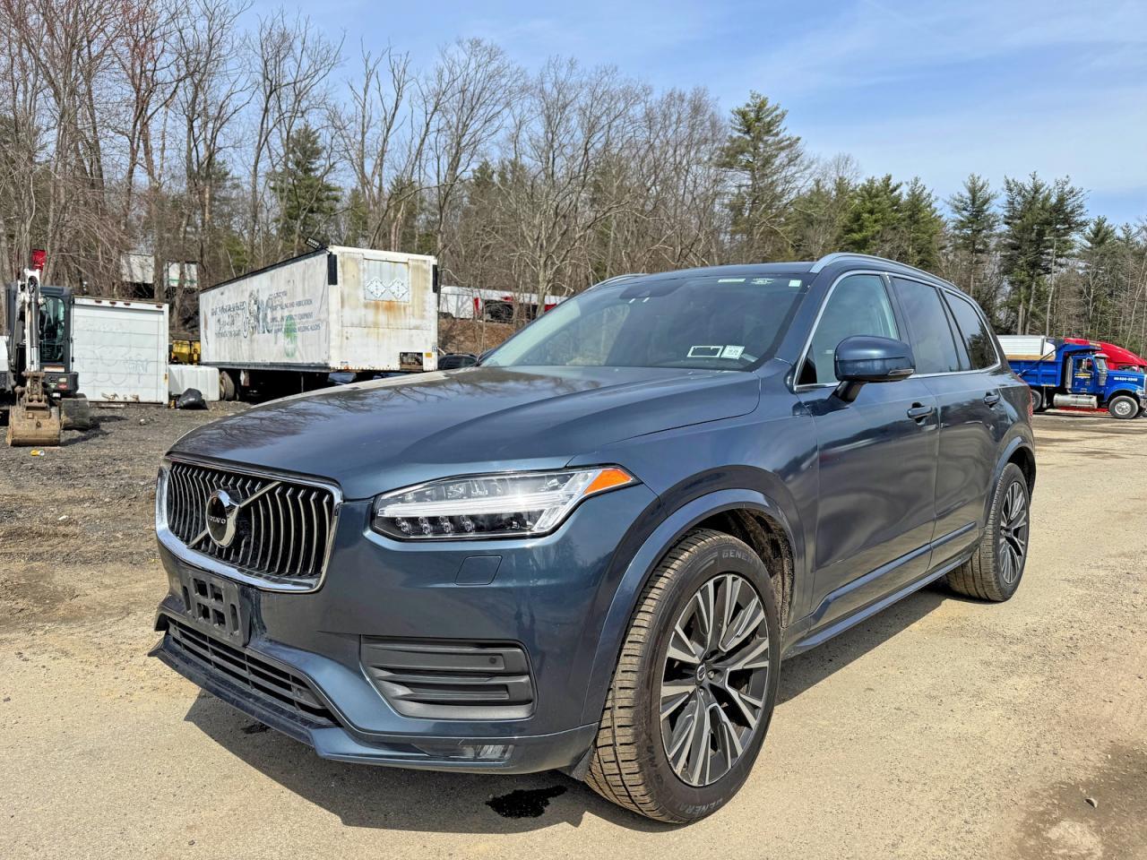 2022 Volvo Xc90 T6 Momentum - Image 2