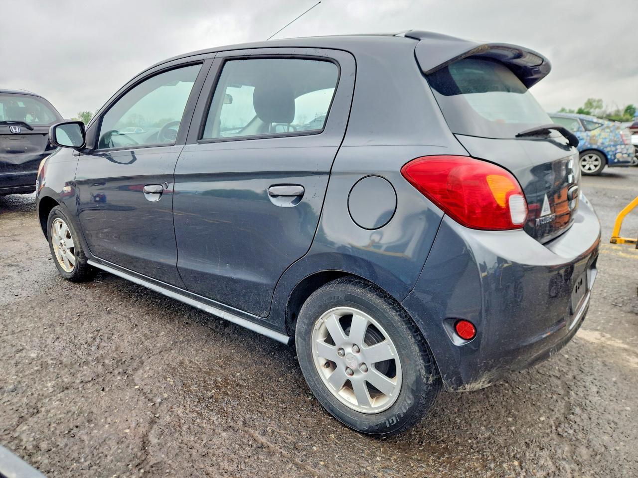 2014 Mitsubishi Mirage Es - Image 2