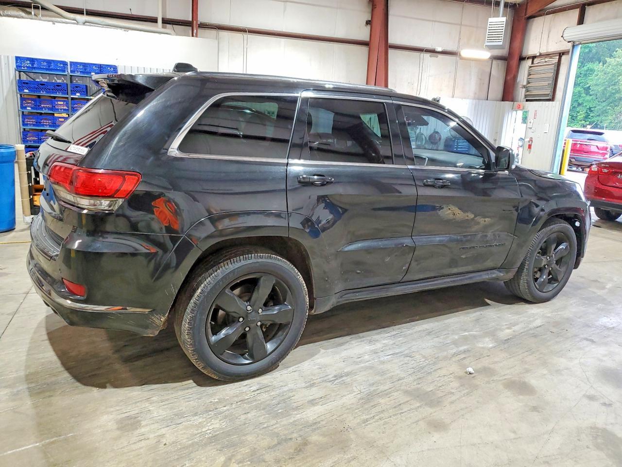 2015 Jeep Grand Cherokee - Фото 3