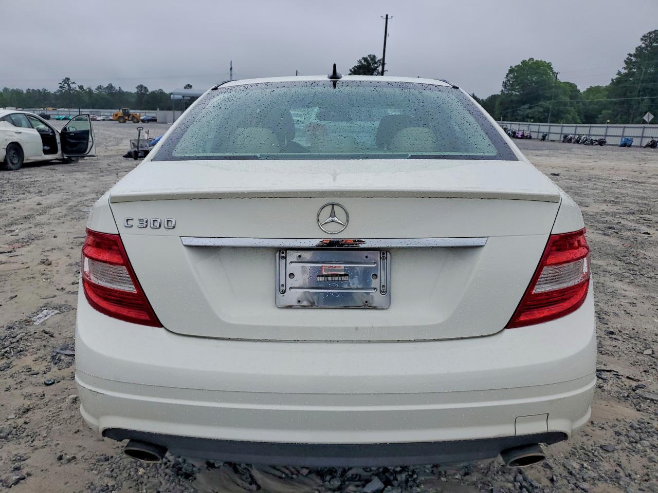 2009 Mercedes-Benz C 300 - Image 6