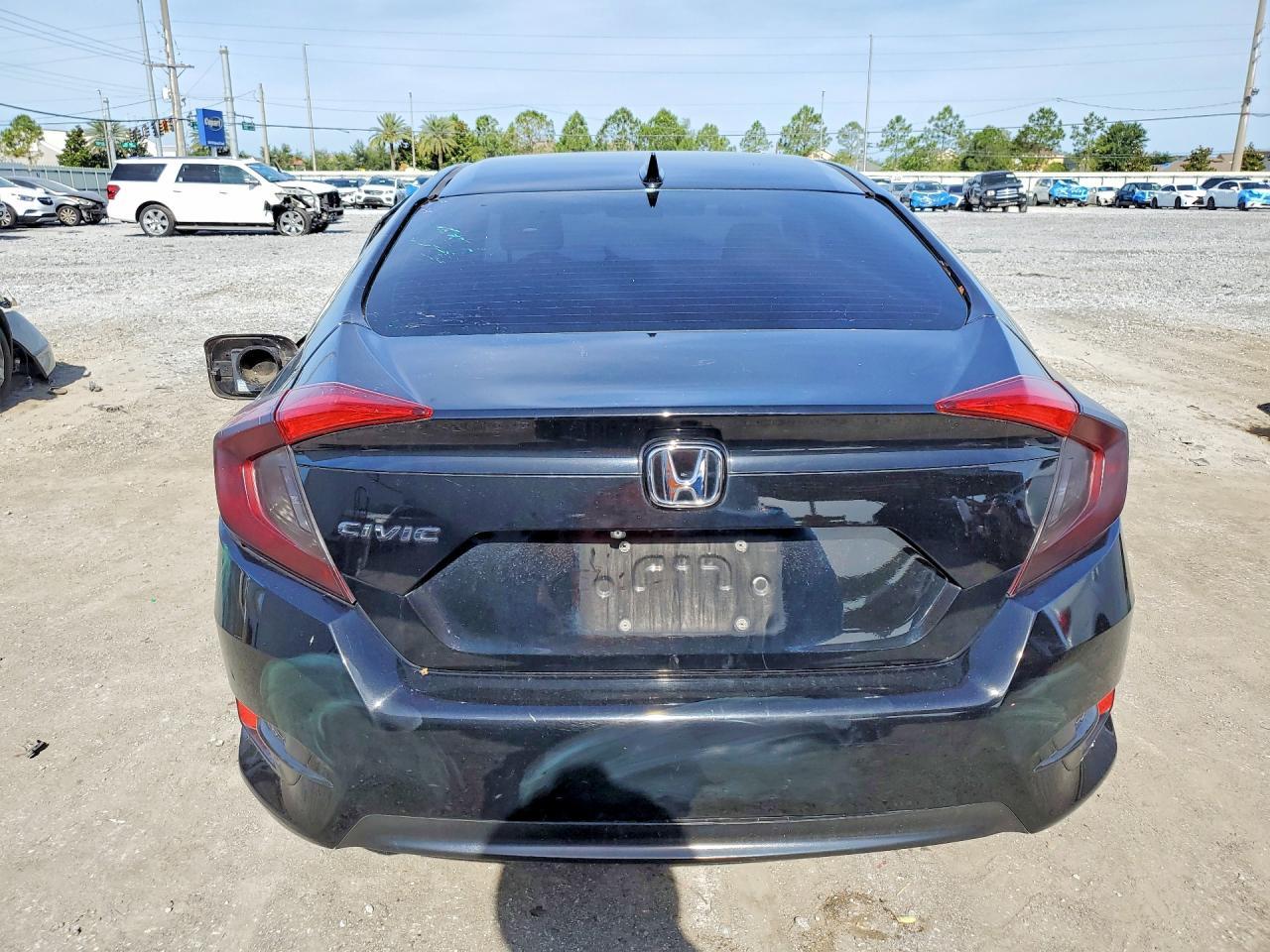 2018 Honda Civic Ex - Image 6