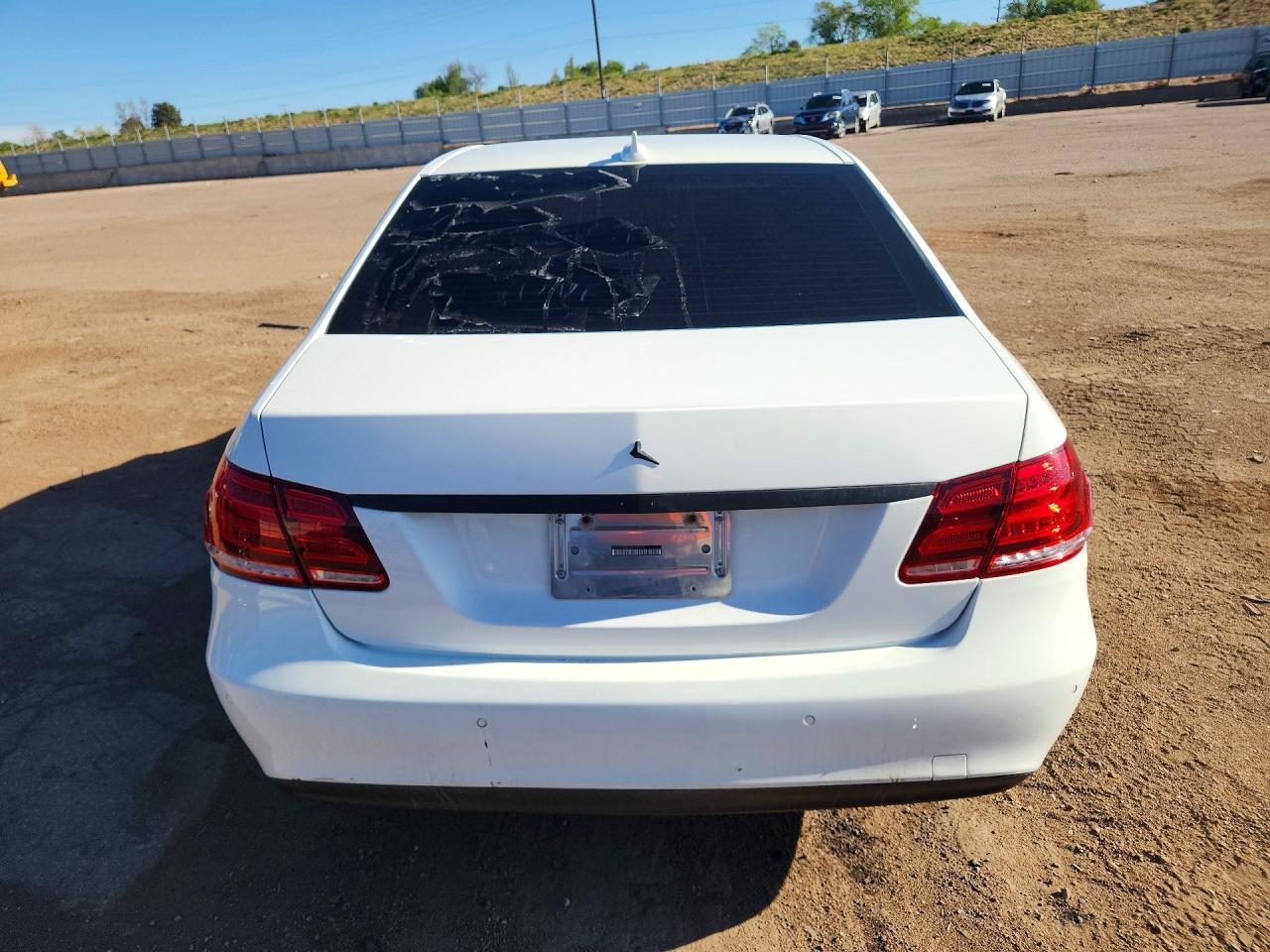 2016 Mercedes-Benz E 350 4Matic - Image 6