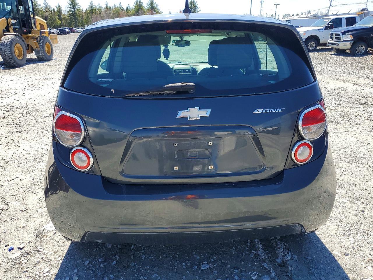 2014 Chevrolet Sonic Ls - Фото 6