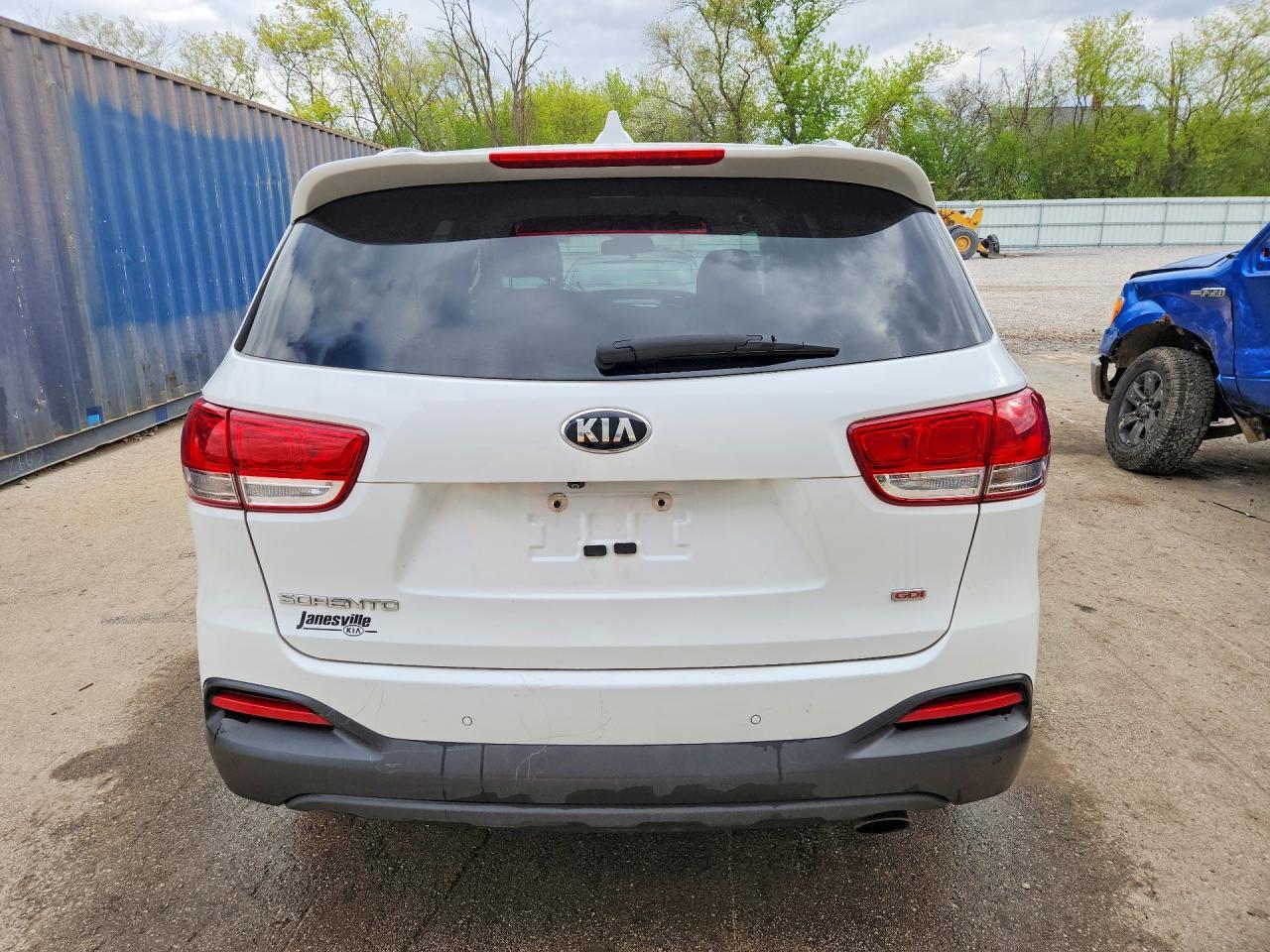 2018 Kia Sorento Lx - Image 6
