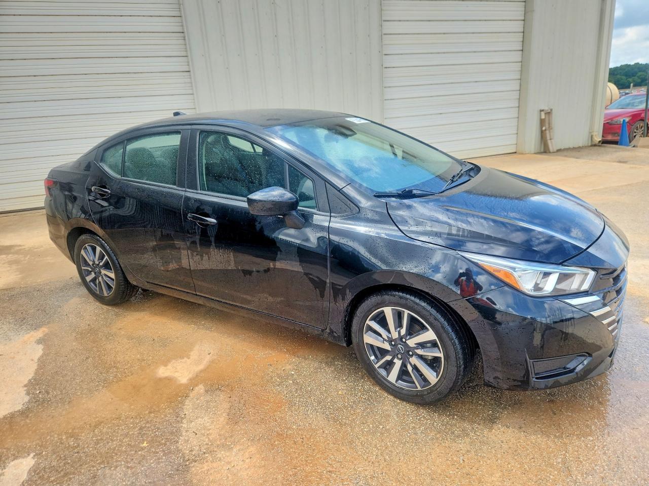 2023 Nissan Versa Sv - Image 4
