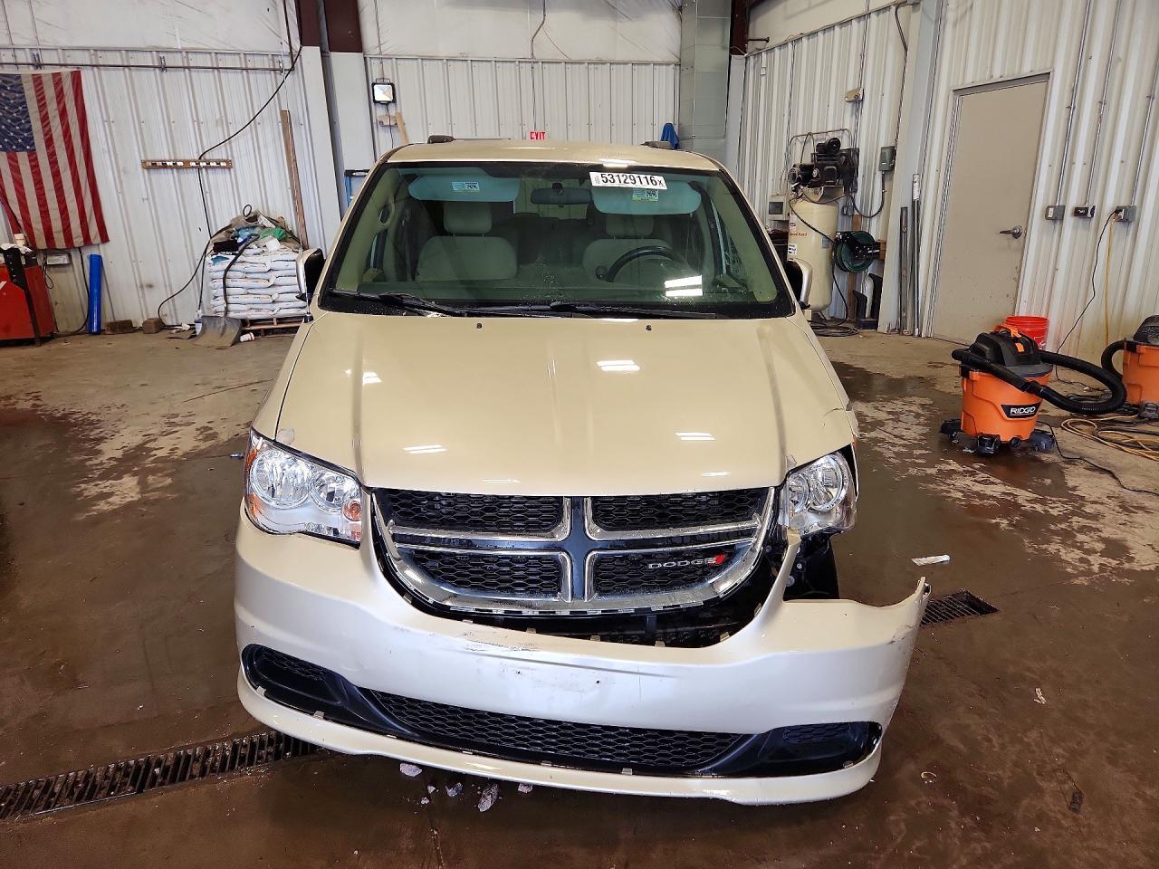 2015 Dodge Grand Caravan Sxt - Image 5