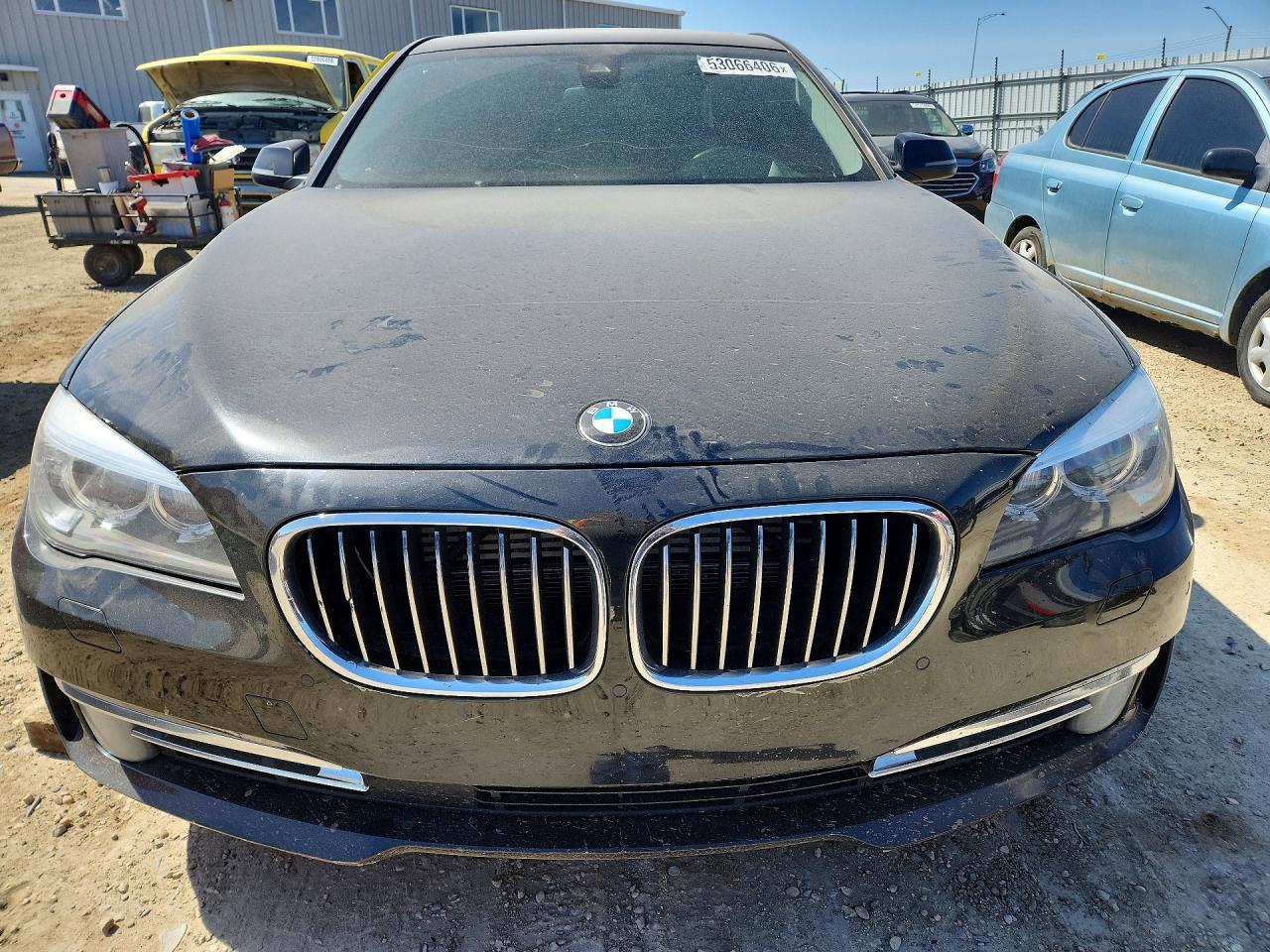 2013 BMW 750 Xi - Фото 5
