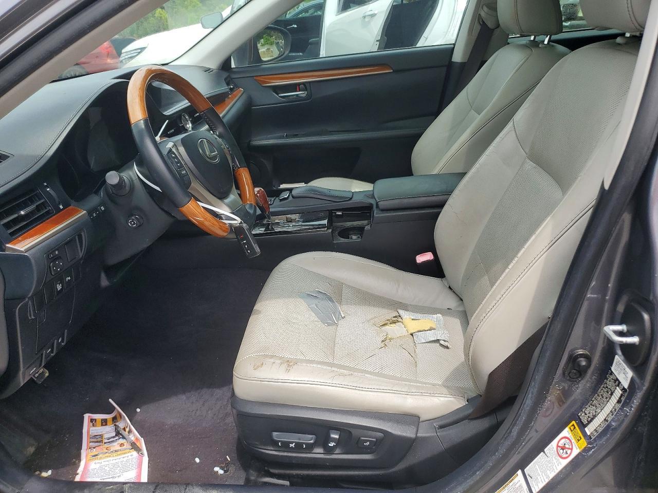 2013 Lexus Es 300H - Фото 7