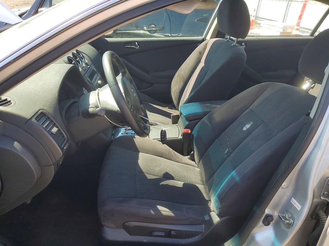 2012 Nissan Altima 2.5 - Image 7