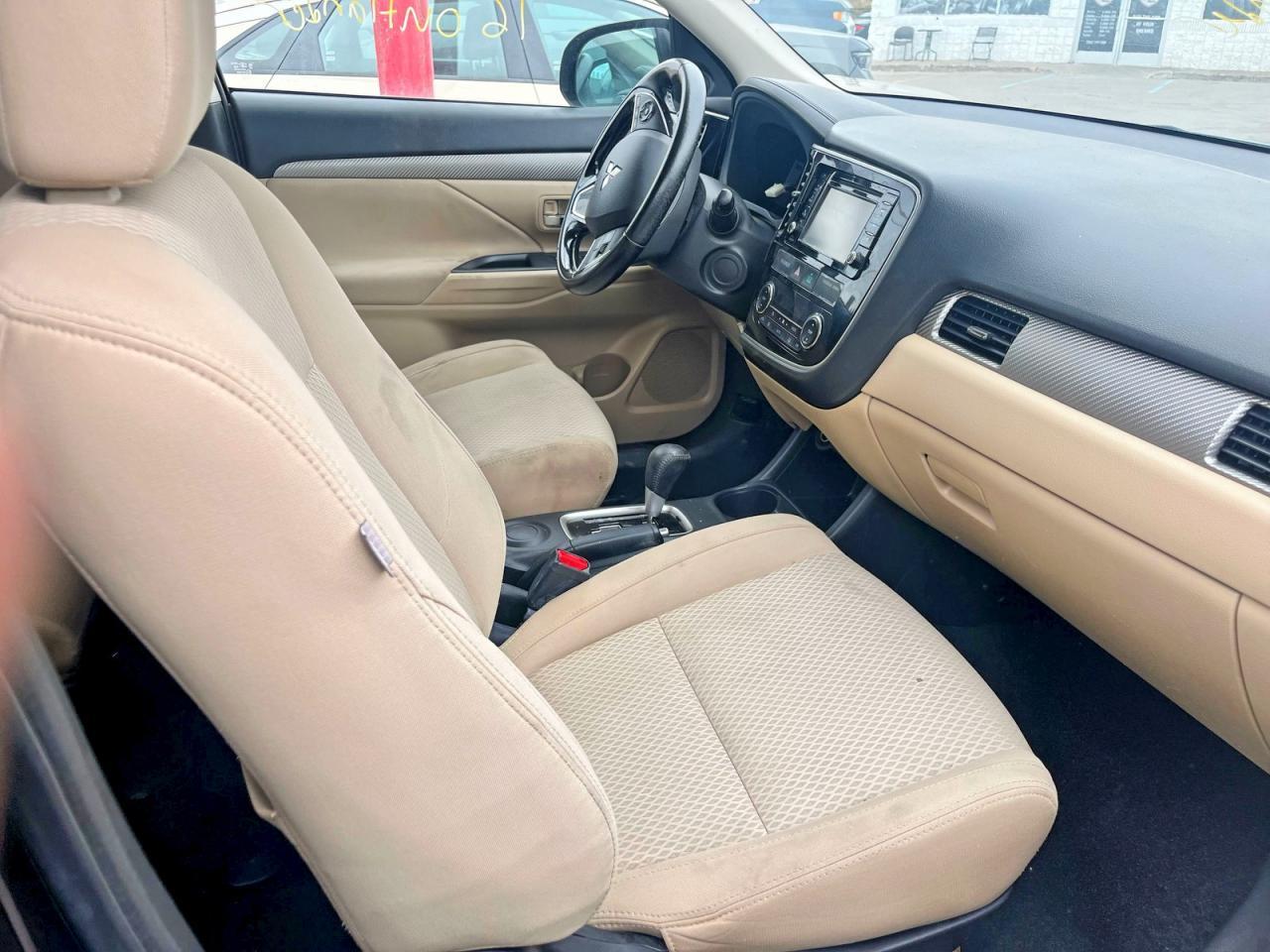 2016 Mitsubishi Outlander Se - Фото 5