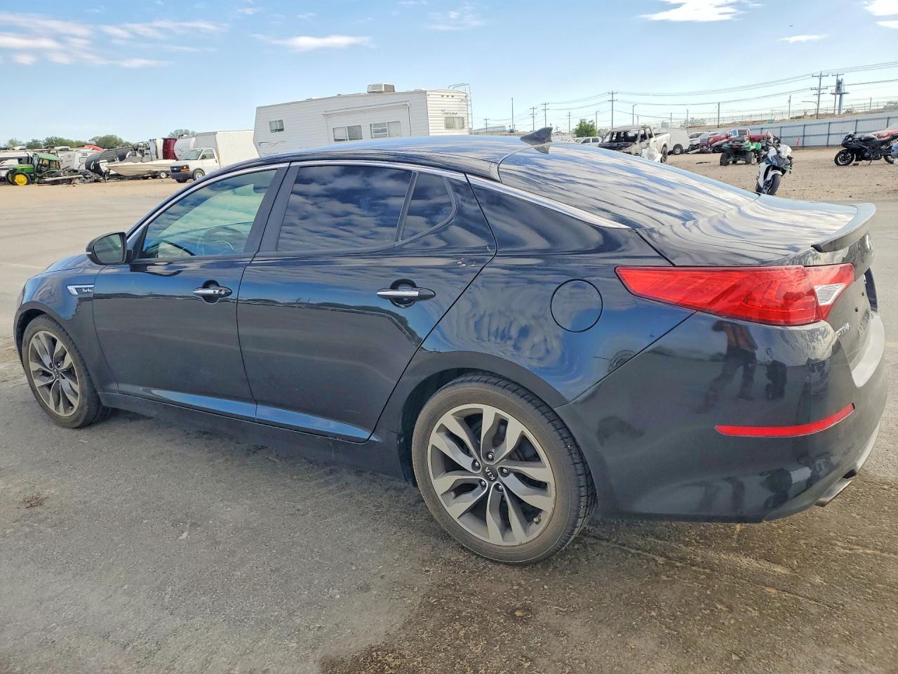 2015 Kia Optima Sx - Image 2