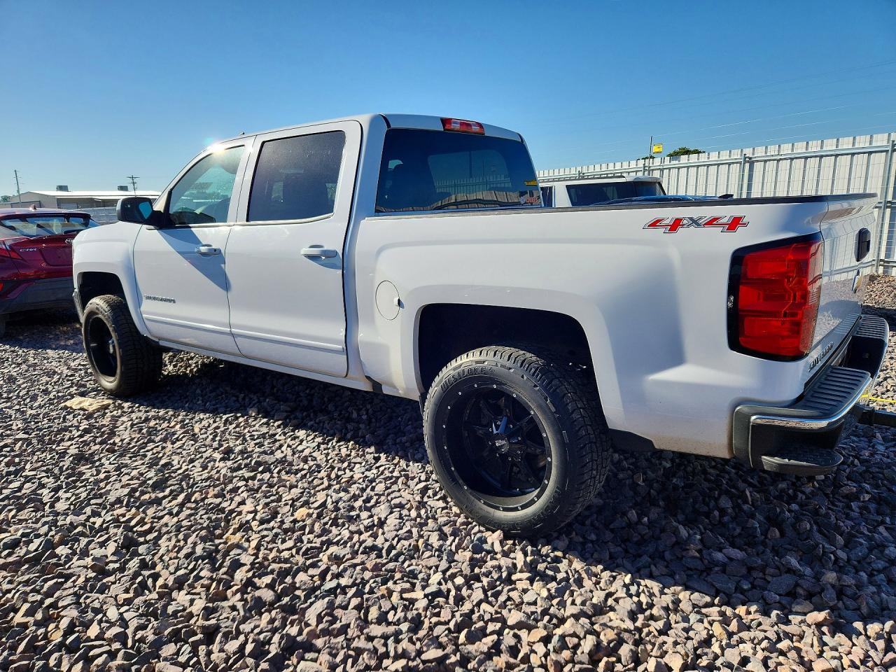 2017 Chevrolet Silverado K1500 Lt - Image 2