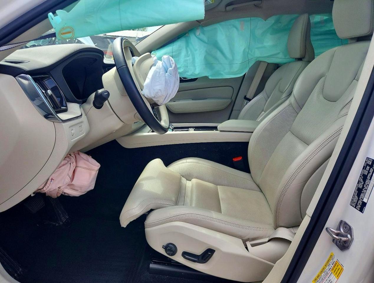 2022 Volvo Xc60 B6 Inscription - Image 7