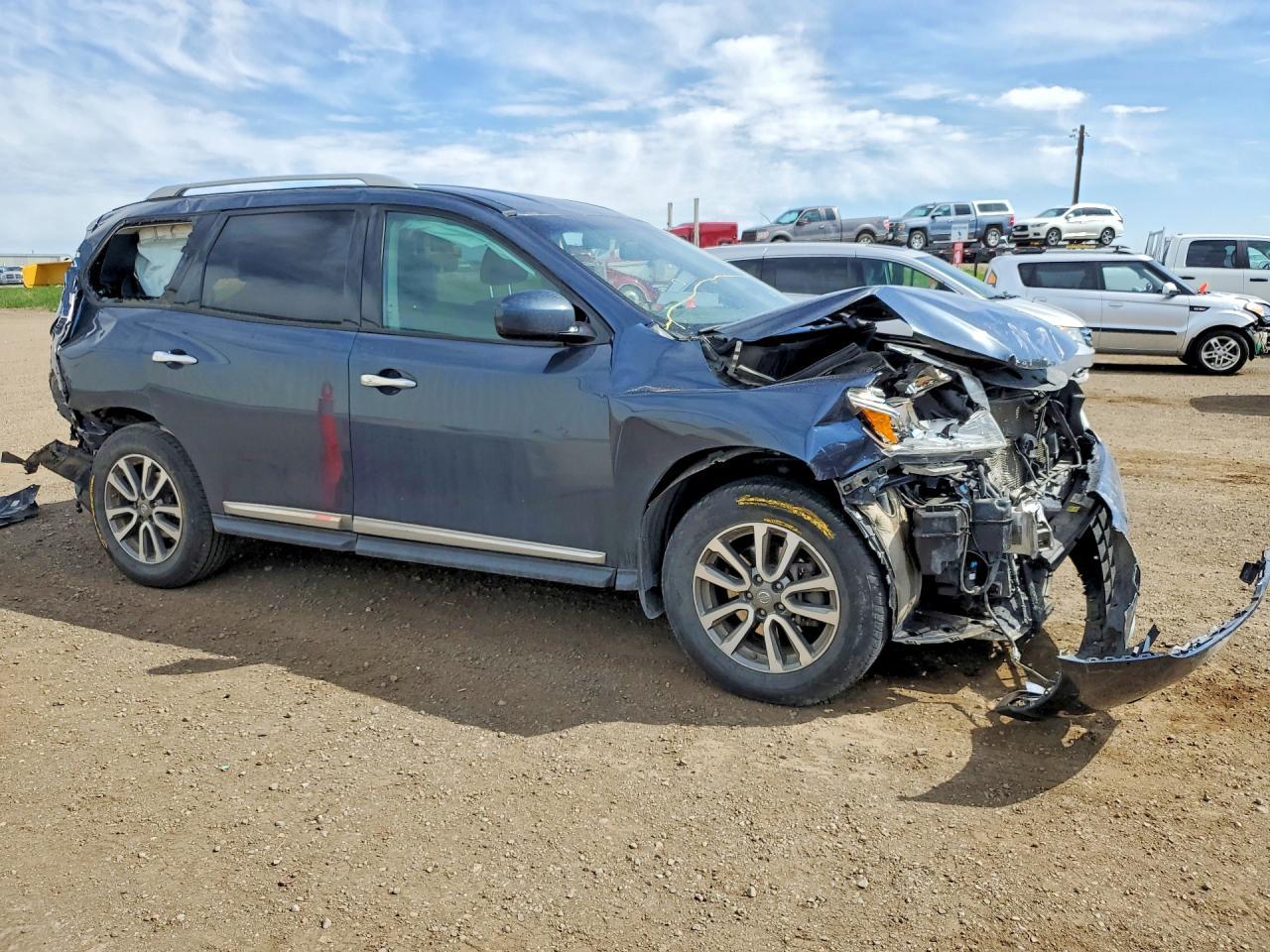 2013 Nissan Pathfinder S - Фото 4