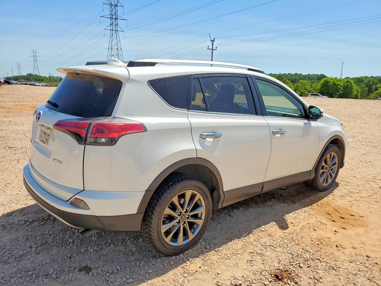 2018 Toyota Rav4 Limited - Фото 3