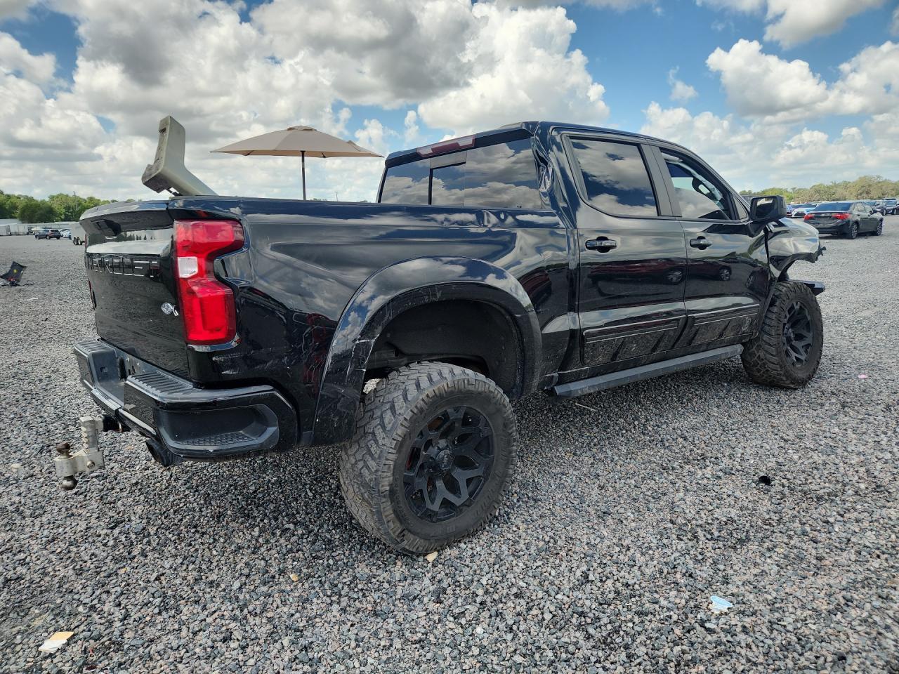 2020 Chevrolet Silverado K1500 Rst - Фото 3