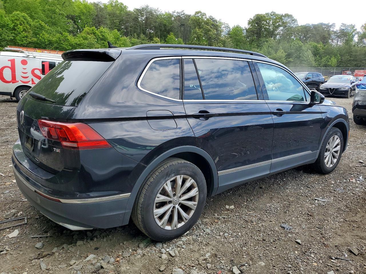 2018 Volkswagen Tiguan Se - Image 3