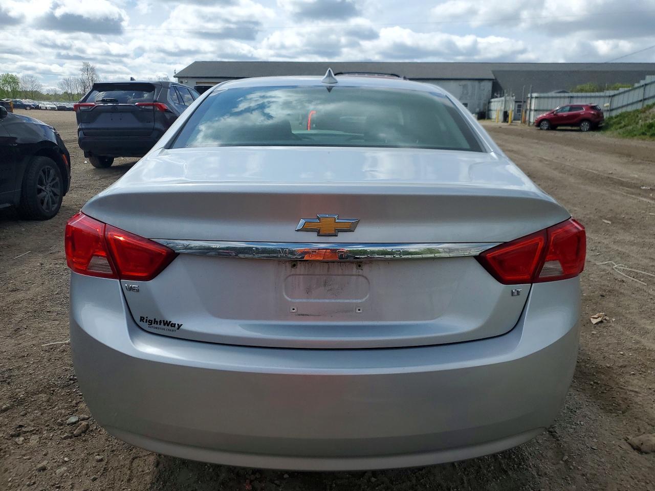 2018 Chevrolet Impala Lt - Фото 6