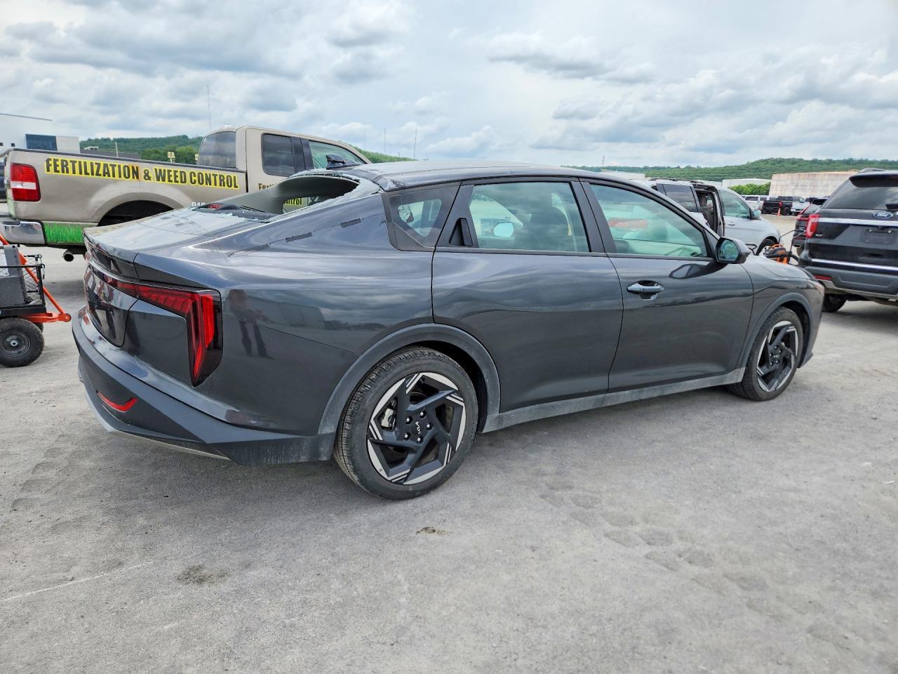 2025 Kia K4 Ex - Image 3
