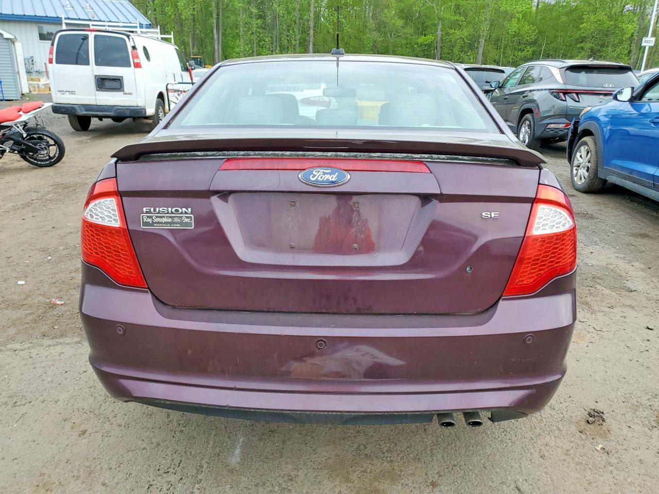 2012 Ford Fusion Se - Фото 6