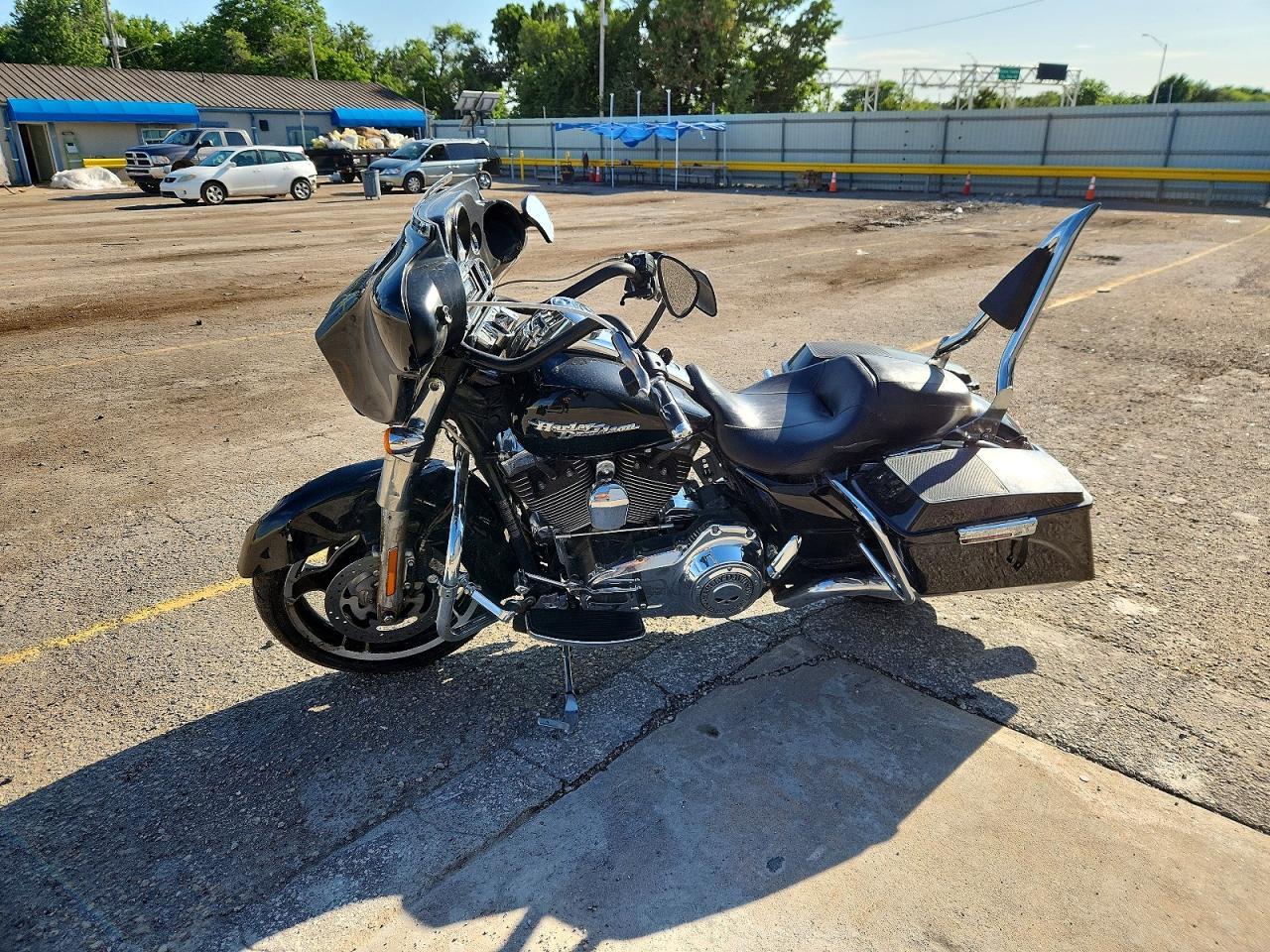2010 Harley-Davidson Flhx - Фото 3