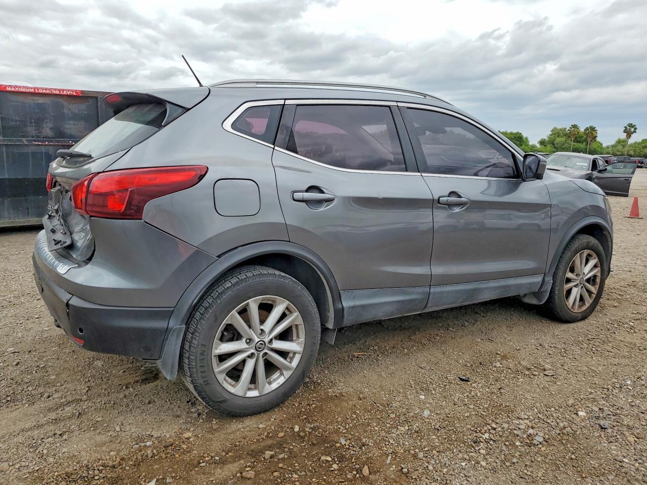 2019 Nissan Rogue Sport Sv - Image 3