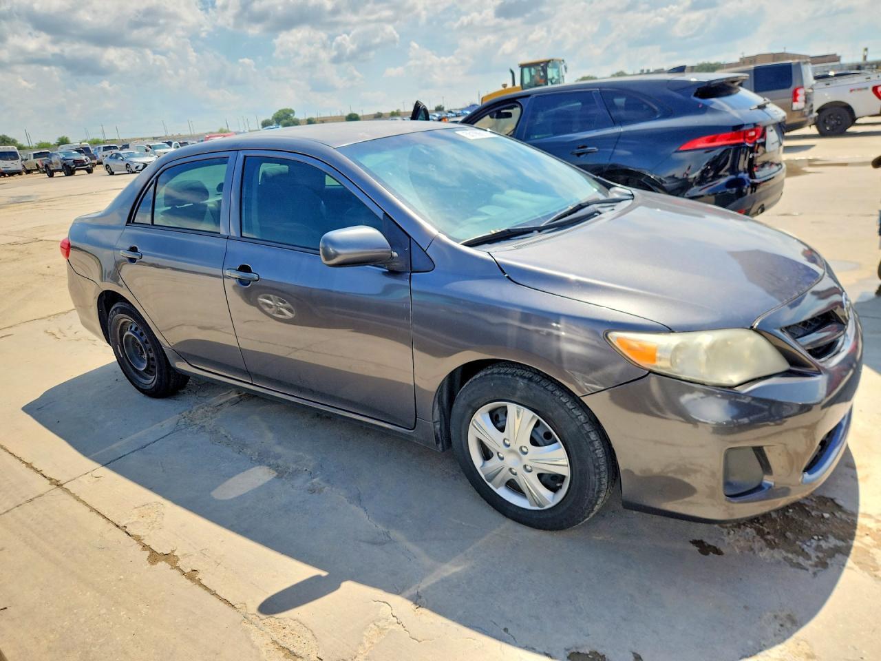 2013 Toyota Corolla L - Фото 4