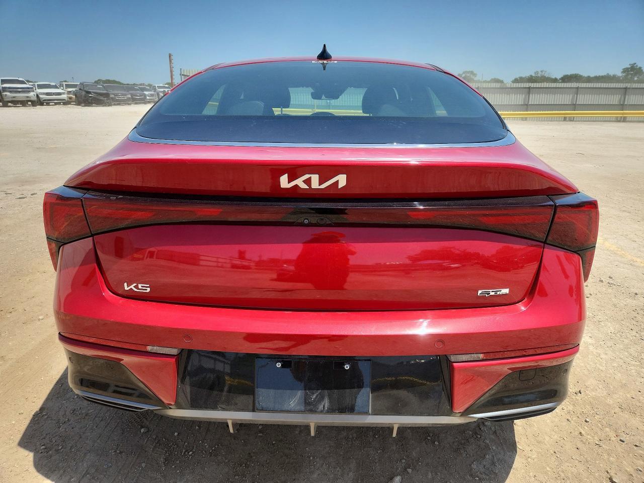 2025 Kia K5 Gt Line - Фото 6