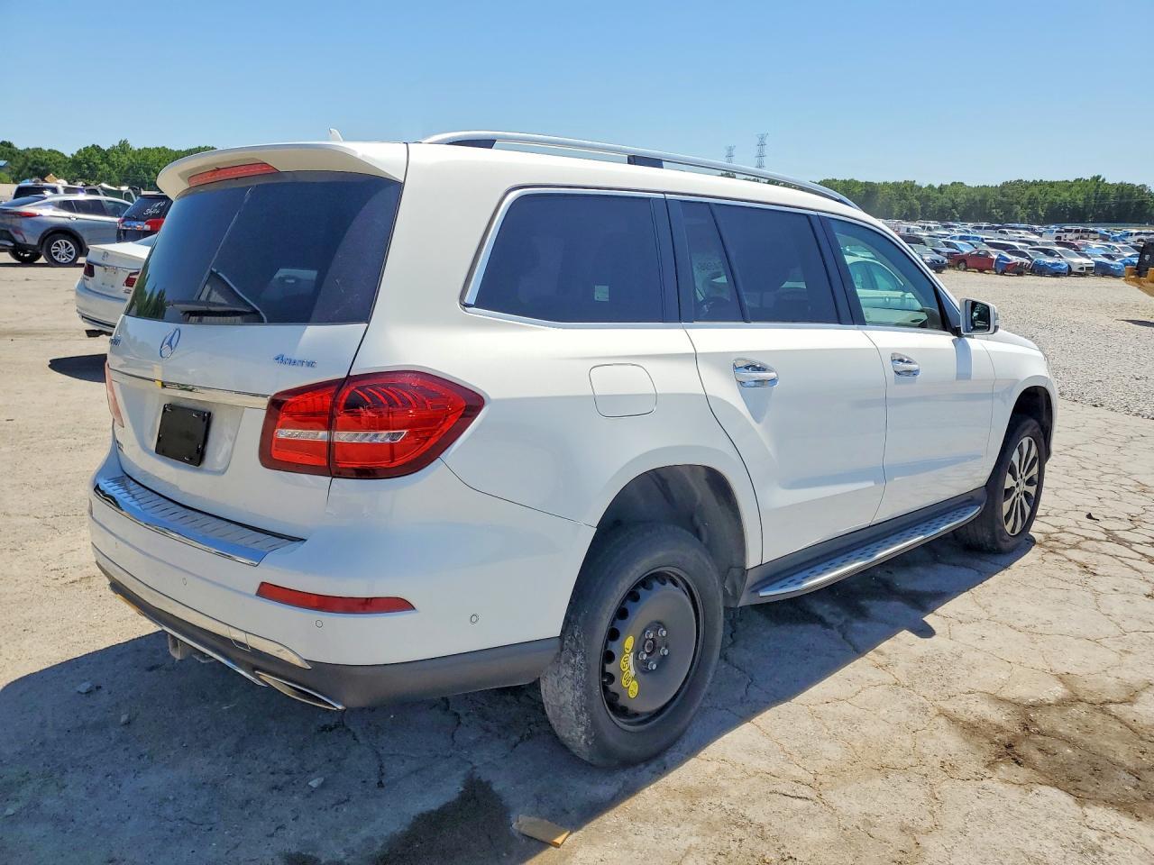 2017 Mercedes-Benz Gls 450 4Matic - Image 3