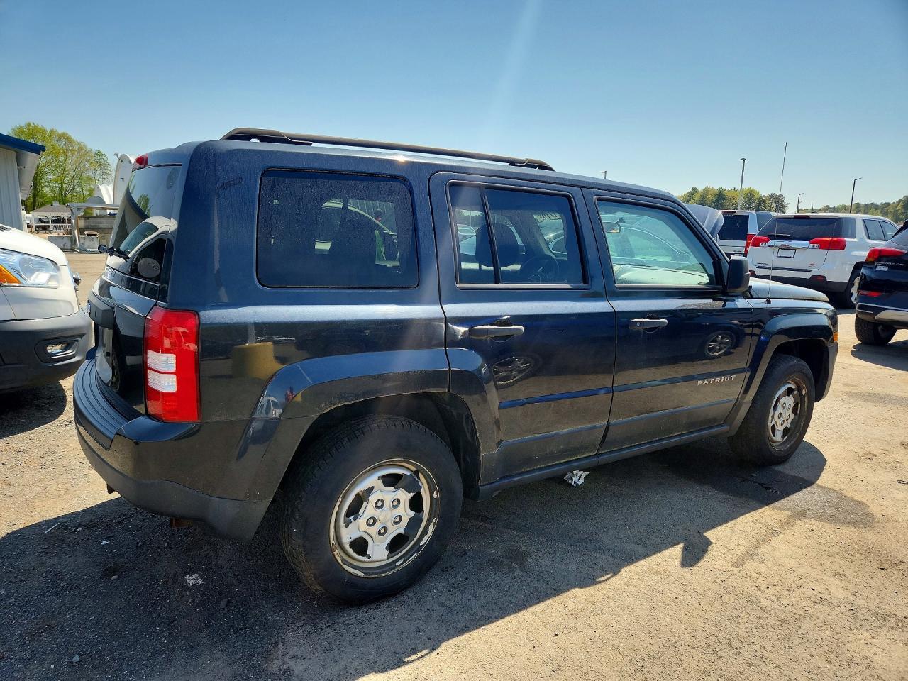 2014 Jeep Patriot Sport - Image 3