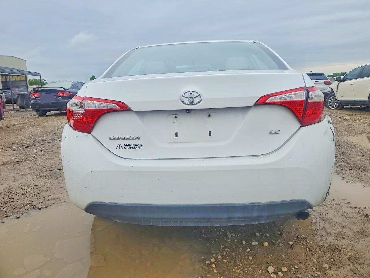 2015 Toyota Corolla Le - Image 6