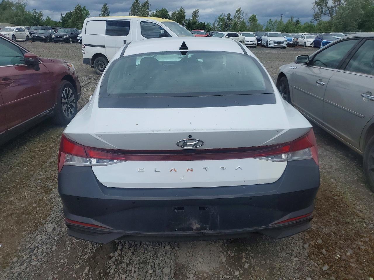 2022 Hyundai Elantra Sel - Image 6