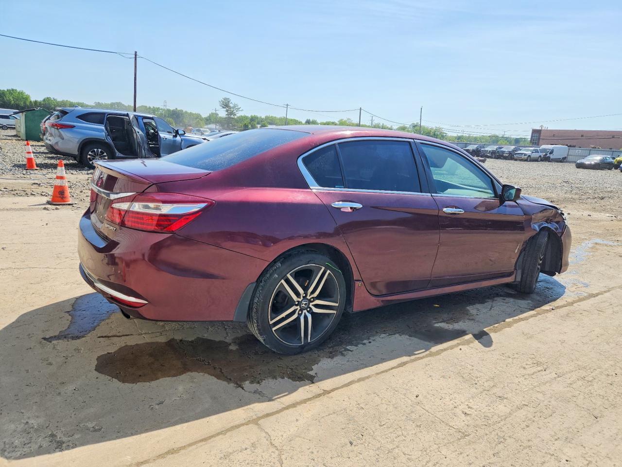2017 Honda Accord Sport - Image 3