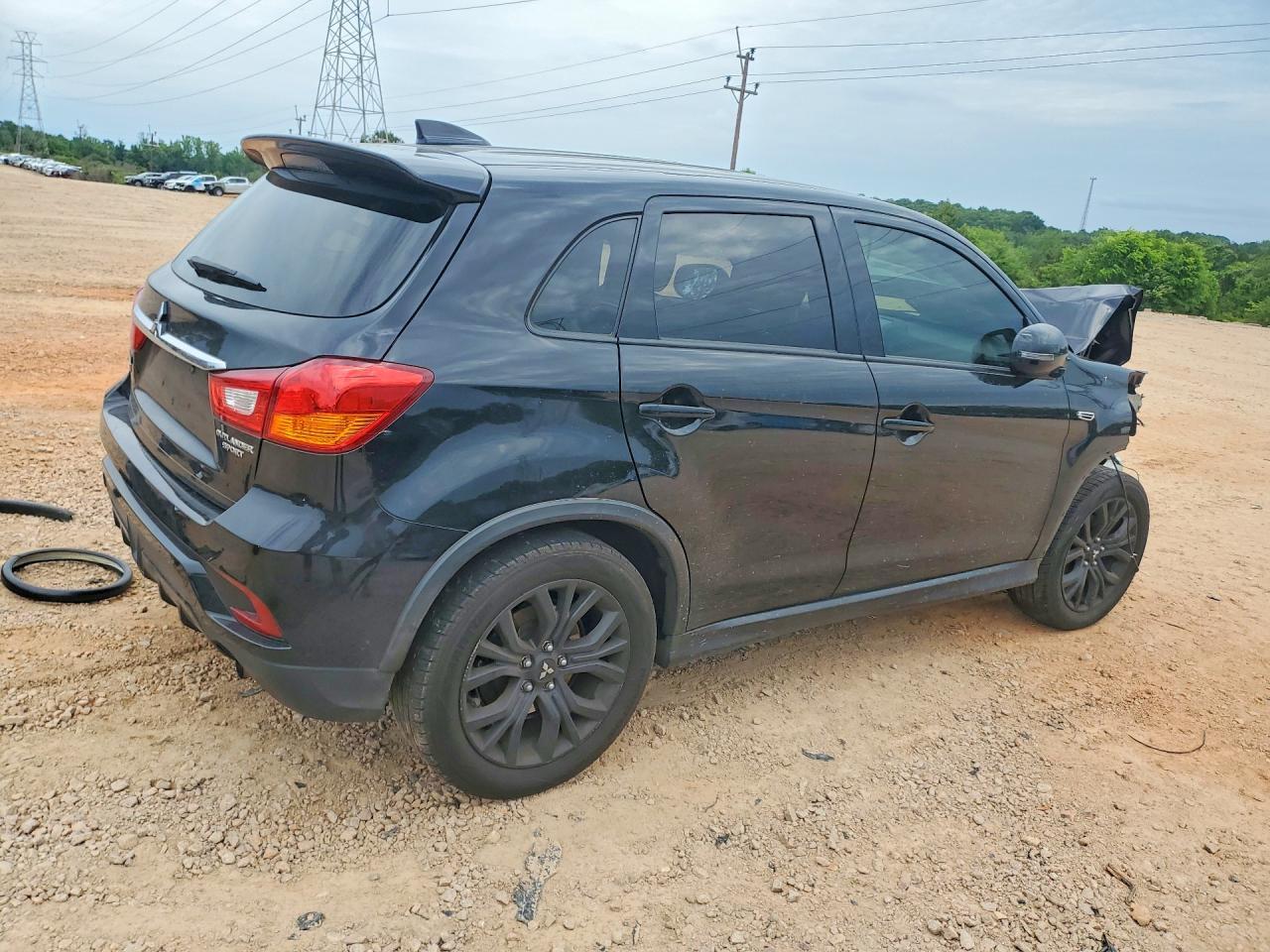 2019 Mitsubishi Outlander Sport Es - Image 3