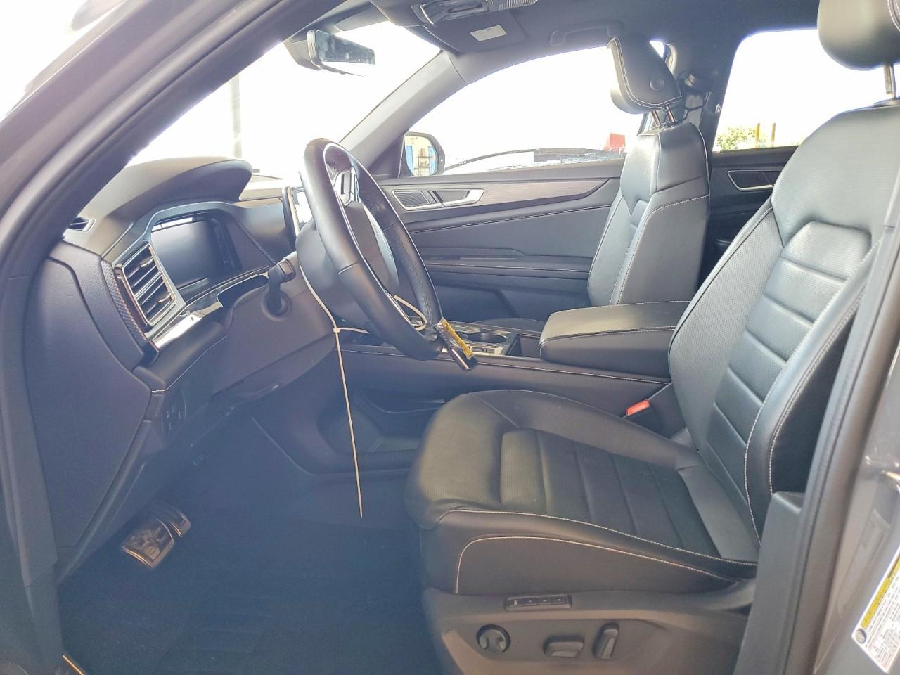 2024 Volkswagen Atlas Cross Sport Sel R-Line - Фото 7