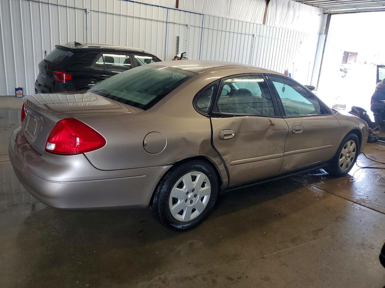 2003 Ford Taurus Lx - Image 3