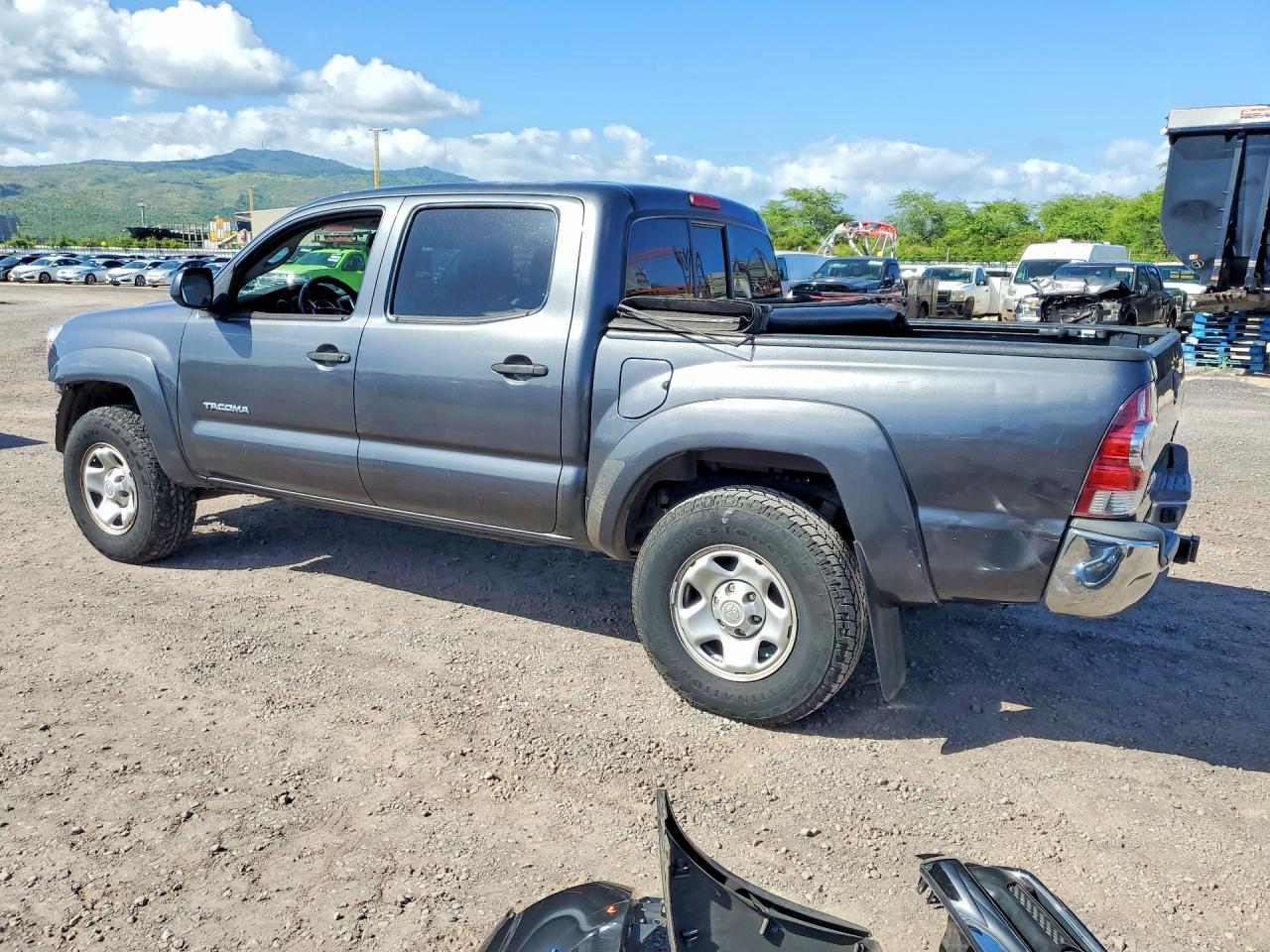 2013 Toyota Tacoma Double Cab Prerunner - Фото 2