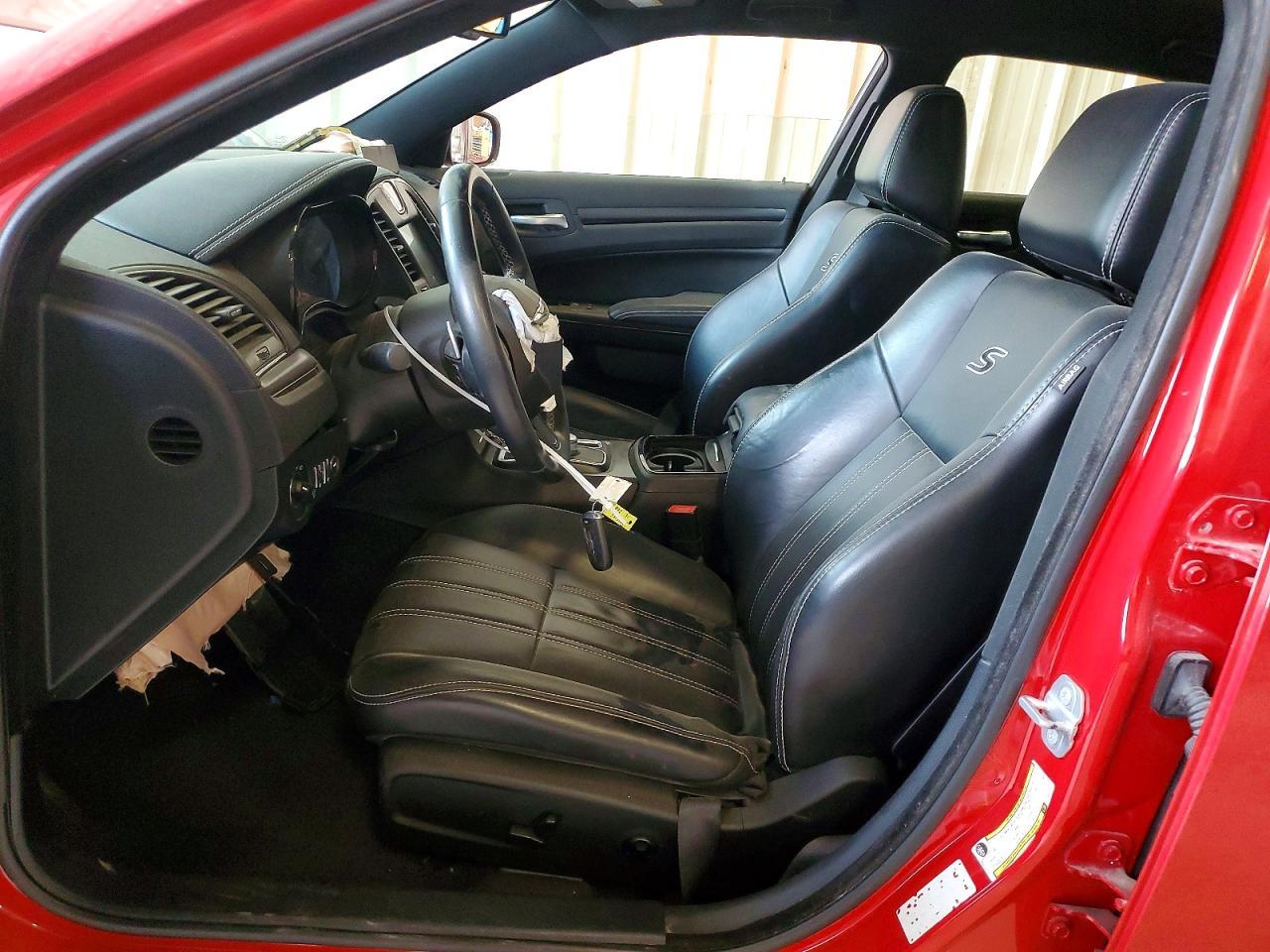 2016 Chrysler 300 S - Фото 7
