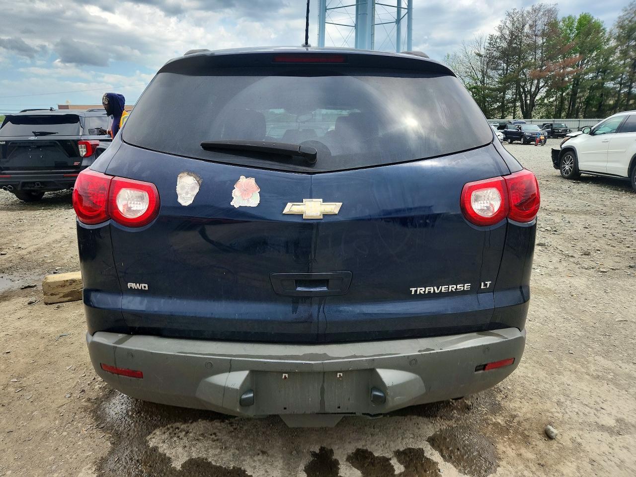 2011 Chevrolet Traverse Lt - Фото 6
