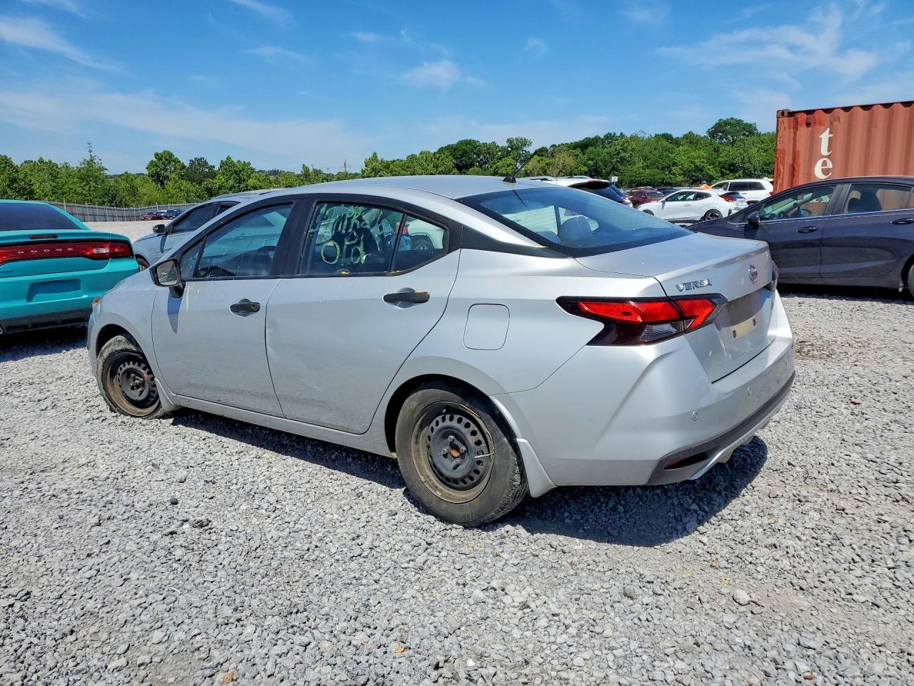 2020 Nissan Versa S - Image 2
