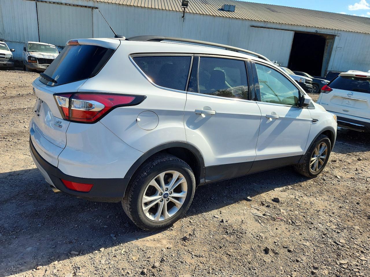 2018 Ford Escape Se - Фото 3