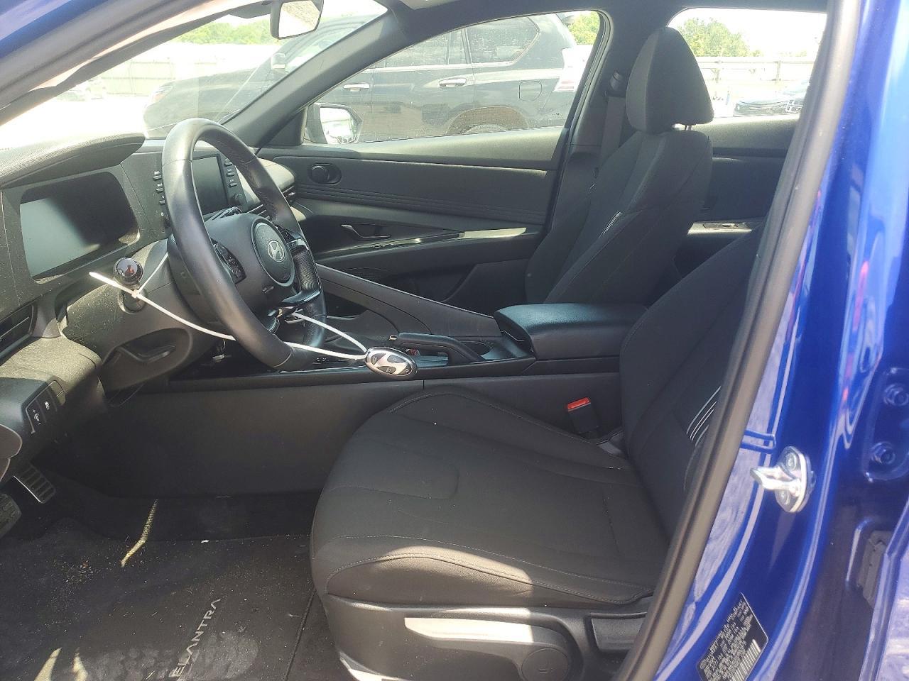 2025 Hyundai Elantra Sel Sport - Фото 7