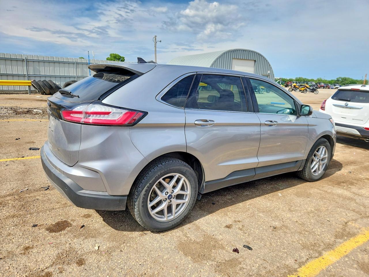 2021 Ford Edge Sel - Фото 3