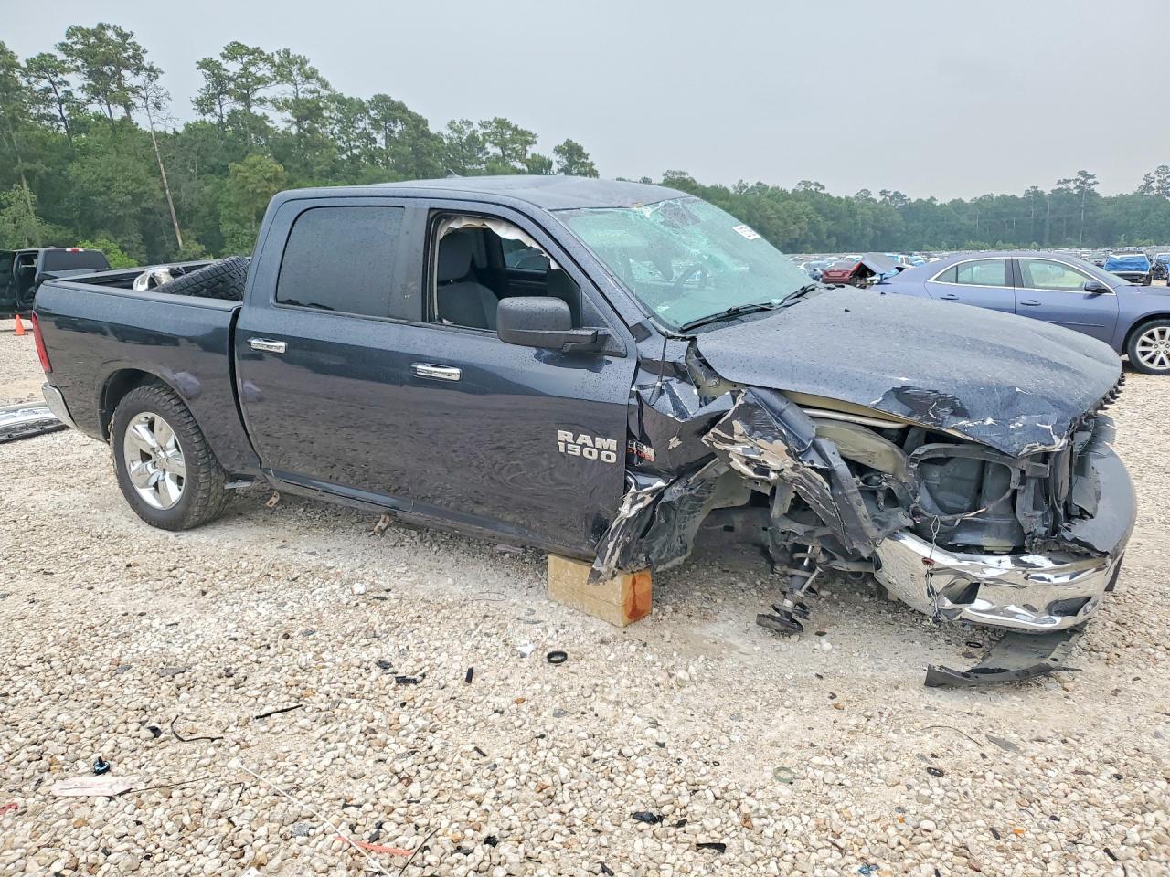 2016 Ram 1500 Slt - Image 4