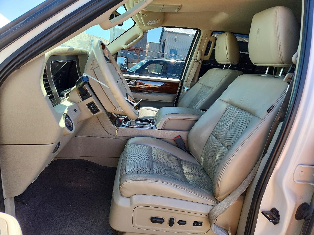 2014 Lincoln Navigator - Фото 7