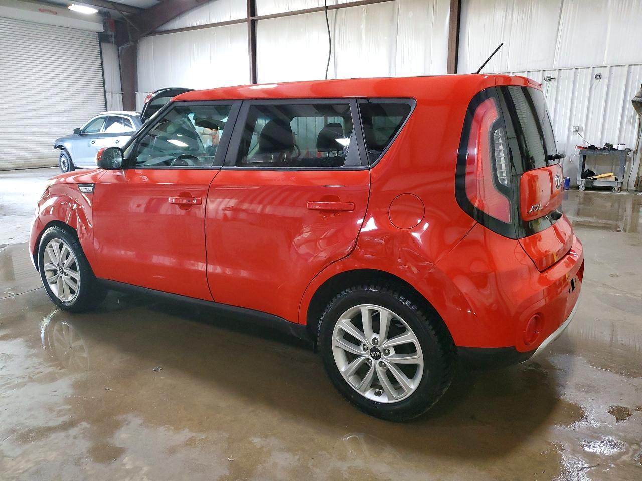 2017 Kia Soul + - Фото 2