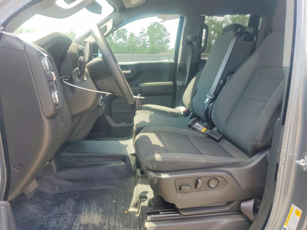 2025 GMC Sierra K1500 - Image 7