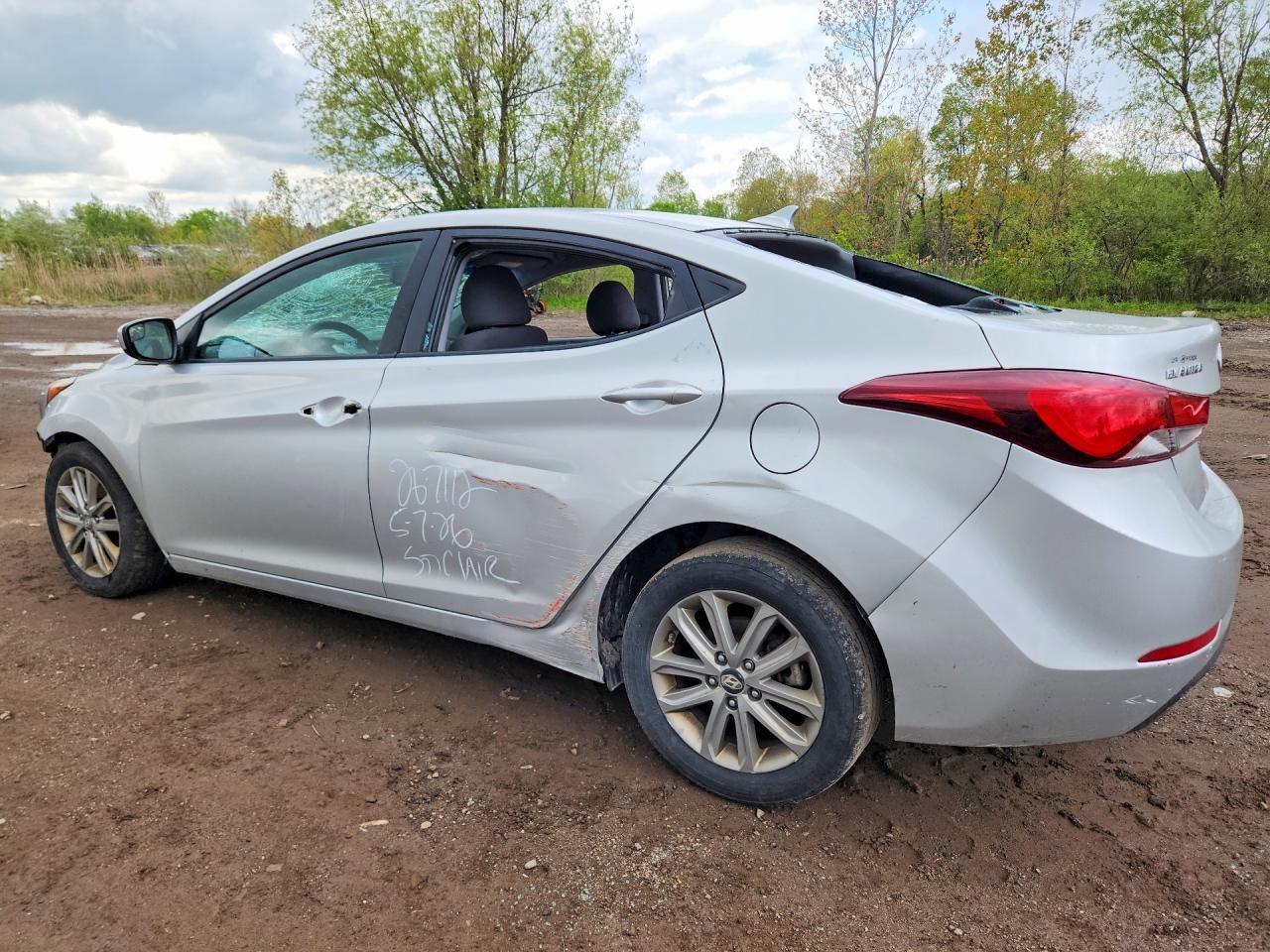 2015 Hyundai Elantra Se - Фото 3